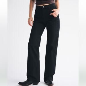 Abercrombie Black High Rise 90’s Curve Love Relaxed Jeans